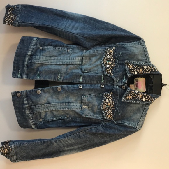 Vintage Parasuco denim jacket with grommet detail. Size medium - Picture 10 of 12